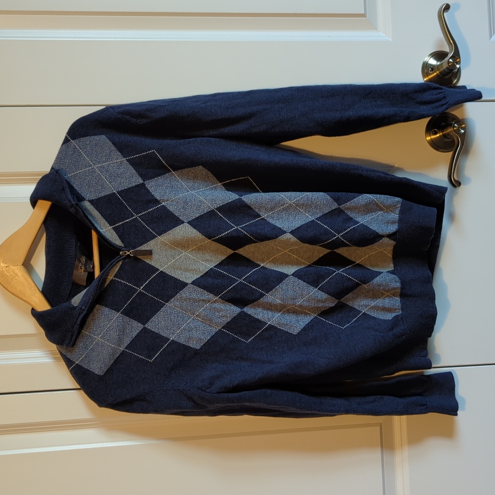 Small Men's Argyle Sweater with 1/4 Zipper